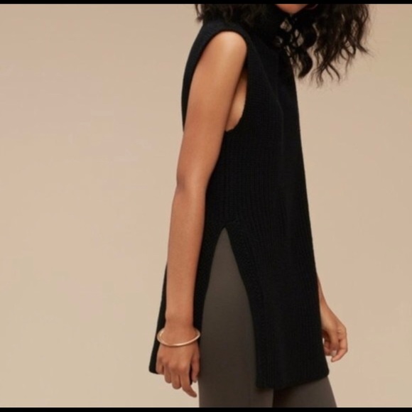 Wilfred turtleneck size small - Picture 1 of 3